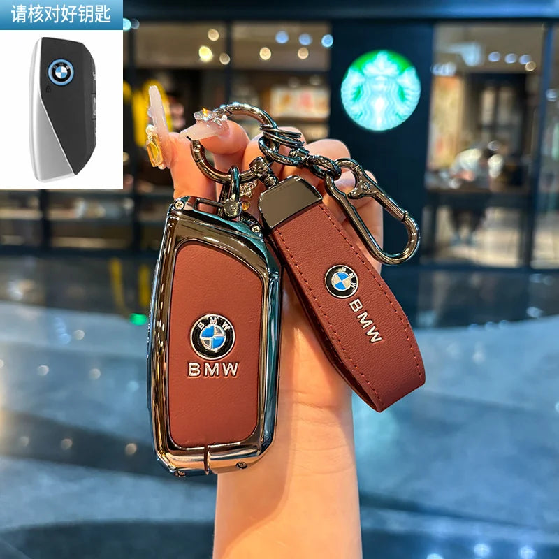 Folding key case for BMW – Elegant protection with leather design and key ring