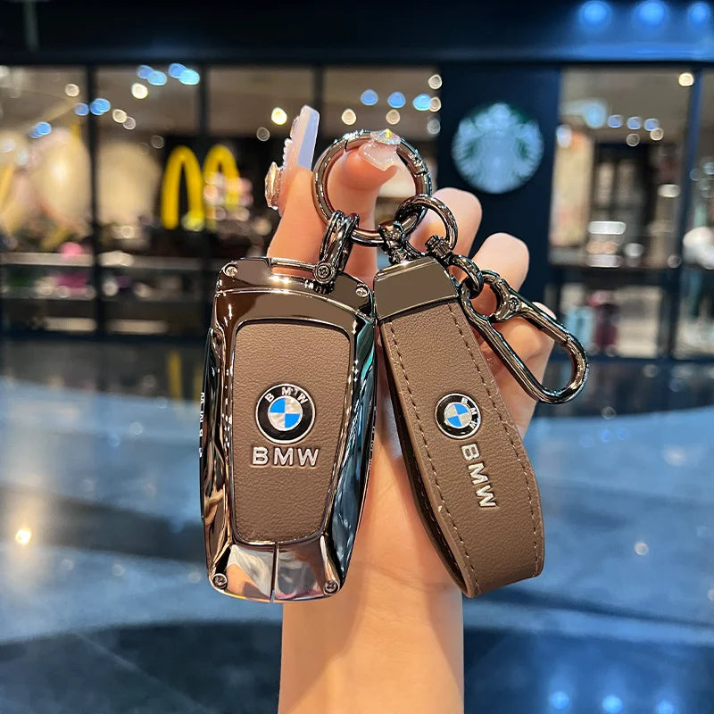 Folding key case for BMW – Elegant protection with leather design and key ring