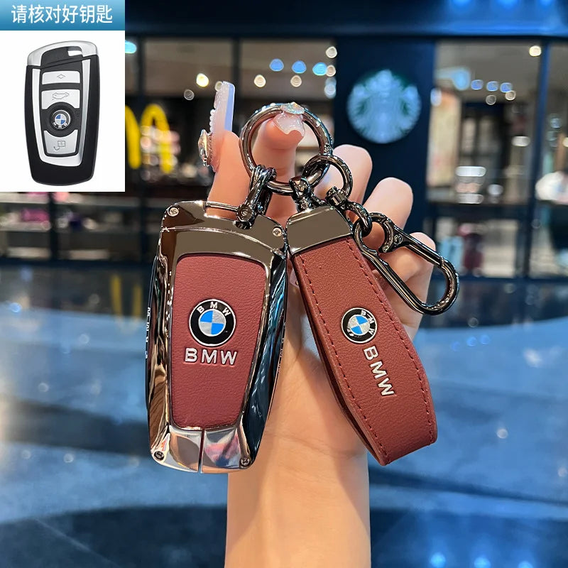 Folding key case for BMW – Elegant protection with leather design and key ring