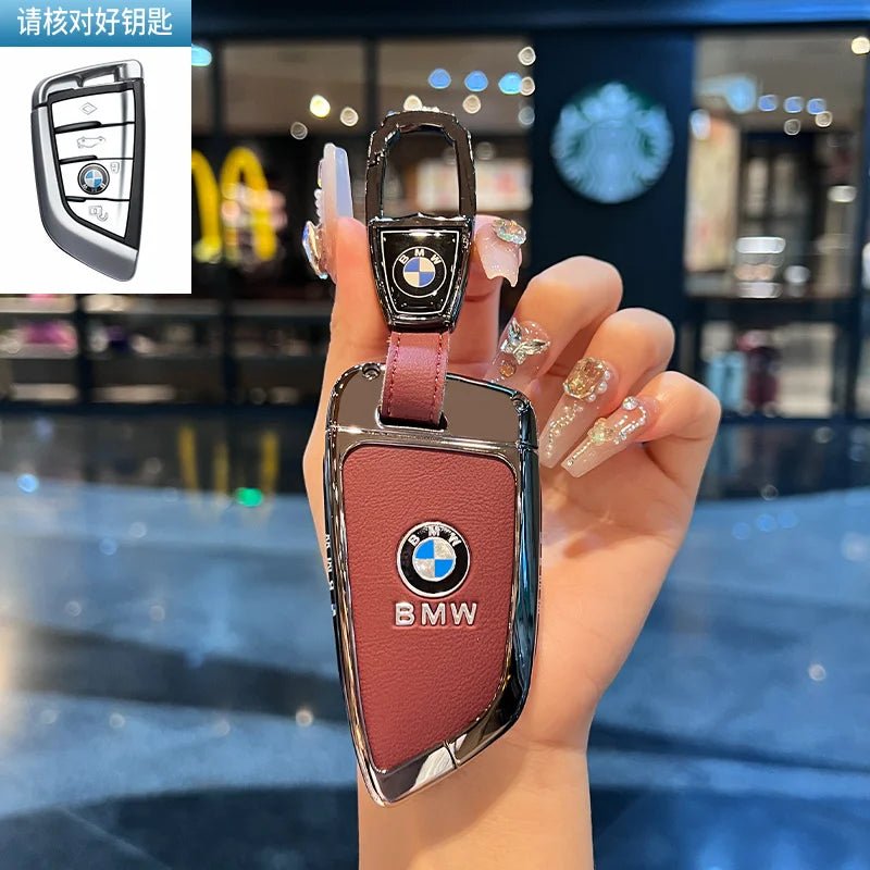 Folding key case for BMW – Elegant protection with leather design and key ring