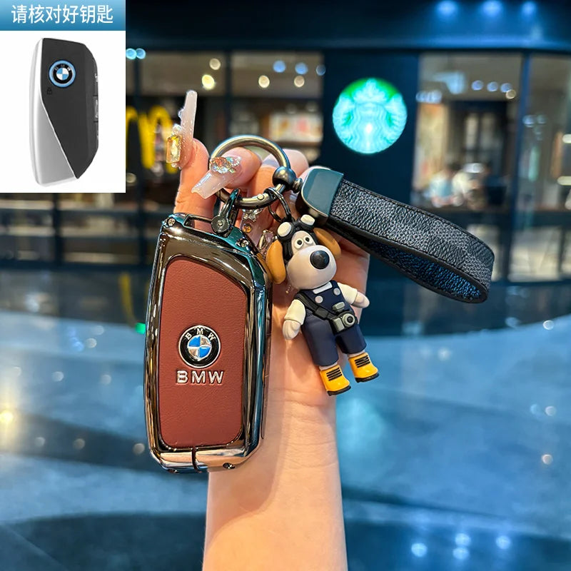 Folding key case for BMW – Elegant protection with leather design and key ring