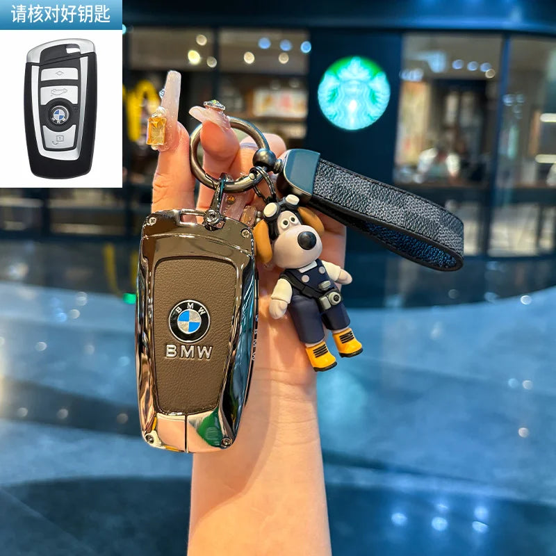 Folding key case for BMW – Elegant protection with leather design and key ring
