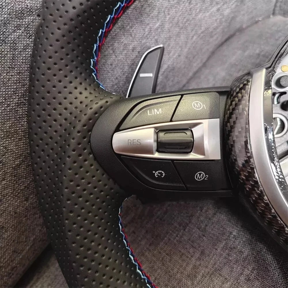 Carbon sports steering wheel for BMW M3 M4 F30 F32 – racing upgrade for the cockpit